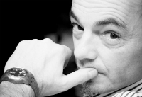 R - Rebranding (Encyklopedia Marketingu)