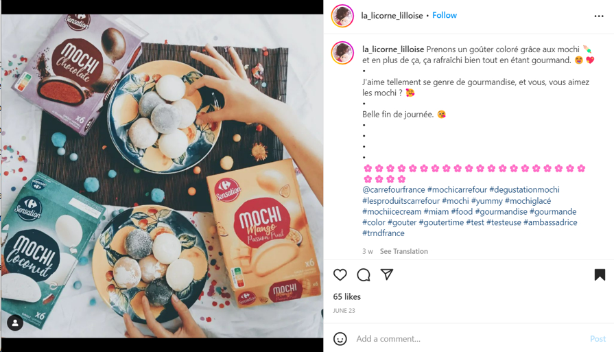 influencerka reklamująca jedzenie