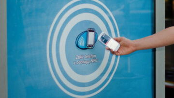 Smartphony rewolucjonizują reklamę zewnętrzną