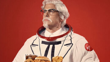 Reklama dnia: Pułkownik Sanders przygotowuje kanapkę Zinger na wyprawę kosmiczną