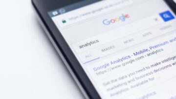 Google Analytics starter pack, czyli od czego zacząć analizę ruchu na swojej stronie www?