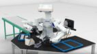Inteligentny robot o „ludzkich dłoniach” zrewolucjonizuje produkcję elektroniki?