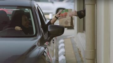 Burger King, Audi, Nissan i Ford świętują zezwolenie kobietom w Arabii Saudyjskiej na prowadzenie samochodu
