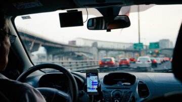 Koniec z niezręczną rozmową z kierowcą – Uber wprowadza tryb ciszy