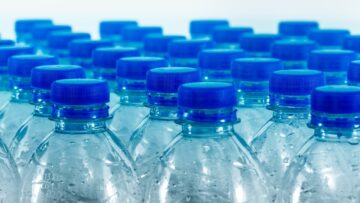 Coca-Cola umieściła w Rosji automaty do recyklingu plastikowych butelek