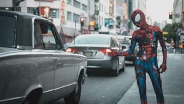 Spider-Man i supersamochody superbohaterów