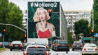 Wielkoformatowy mural promuje sklep internetowy Moliera2