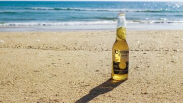 Marka piwa Corona odnotowuje milionowe straty – wszystko przez koronawirusa