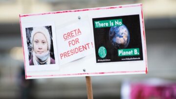 Greta Thunberg idzie naprzód