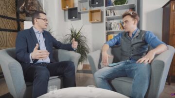 Mateusz Morawiecki odpowiada na pytania dotyczące koronawirusa w rozmowie z youtuberem Blowkiem