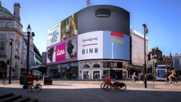 W Londynie reklamy zostały wyświetlone do góry nogami – zwracały uwagę na ważny problem