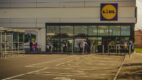 Lidl najlepiej ocenianą siecią spożywczą na podstawie ocen użytkowników usługi Google Maps.