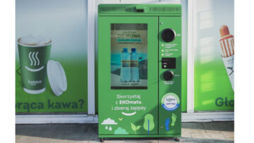Żabka i Żywiec Zdrój będą stawiać przy sklepach EKOmaty do recyklingu plastikowych butelek