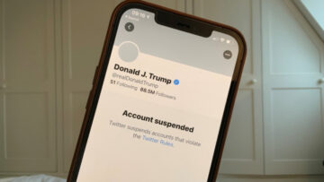 Donald Trump dożywotnio zablokowany na Twitterze
