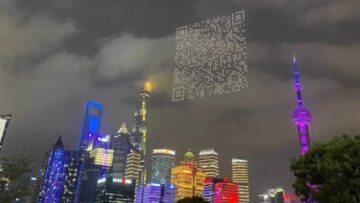 Niekonwencjonalna promocja gry komputerowej na szanghajskim niebie