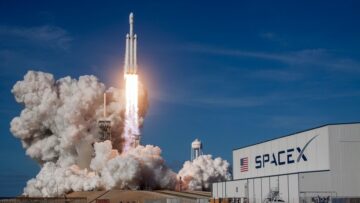SpaceX wyświetli pierwszą reklamę w kosmosie