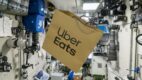 Uber Eats zrealizował pierwszą dostawę jedzenia w kosmos