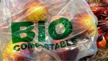 Francja wprowadza zakaz pakowania owoców i warzyw w plastik