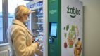 Pierwsza lodówka vendingowa Żabki działa w jednym z warszawskich szpitali