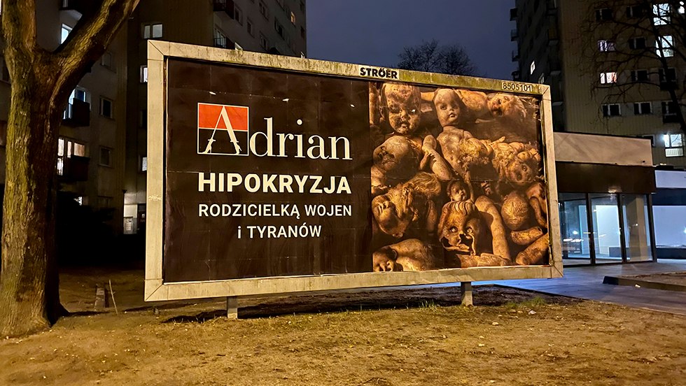 Rajstopy Adrian tym razem z billboardami z wizerunkiem zmasakrowanych ...