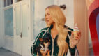 Paris Hilton w nowej kampanii Klarny „That’s smoooth”