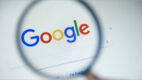 Google Bard popełnił błąd. Spółka słono płaci za pomyłkę chatbota