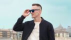 Moda przez pryzmat sportu. Arkadiusz Milik twarzą okularów Tommy Hilfiger