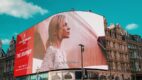 DOOH w świetle innowacji i synergii mediów, czyli trendy na rynku reklamy zewnętrznej