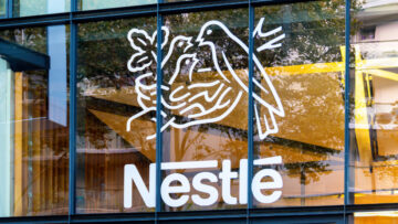 Nestlé rezygnuje z neutralności emisyjnej swoich marek