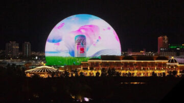 Coca-Cola przejmuje The Sphere. Marka zorganizowała show promocyjne