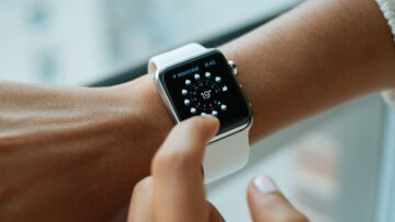 Dwa modele Apple Watch znikają ze sprzedaży. Chodzi o spór prawny
