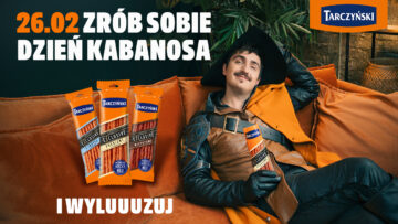 Tarczyński zachęca: „26 lutego zrób sobie Dzień Kabanosa i wyluzuj”