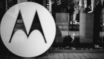 Motorola rozpoczyna #motomarzec: tu promocjami rządzą koty