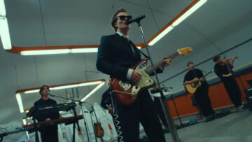 Live session braci Kacperczyk w metrze: kiedy muzyka spotyka się z chrupiącą kampanią