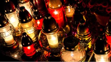 Polska pozostaje największym eksporterem zniczy w Europie. Na świecie wyprzedzają nas tylko Chiny, ale konkurencja z Azji rośnie