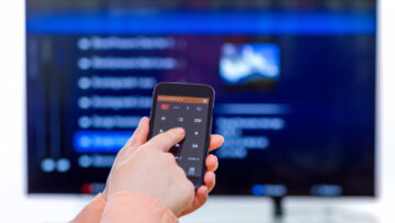 Smartfon popularniejszy niż telewizor – wyniki badania SW Research