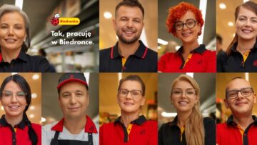 „Tak, pracuję w Biedronce” – sklep oddaje głos pracownikom