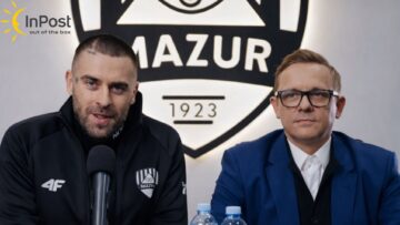 Quebonafide w roli piłkarza ogłasza współpracę InPostu z klubem Mazur Radzymin