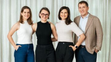 zwolnieni z teorii wywiad