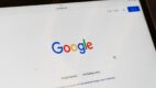 Niemiecki sąd: Google odpowiada za błędne informacje w AI Overviews