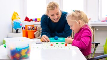 Rusza 11. edycja akcji Kauflandu i Henkla. Zakupy pomogą sfinansować setki godzin zajęć psychoterapeutycznych dla dzieci