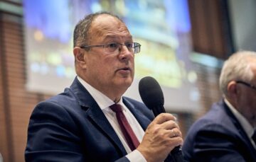 Marian Kmita pełniącym obowiązki prezesa PKOl