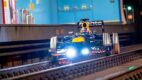 Red Bull wysłał mistrzowski bolid na tory metra w Madrycie