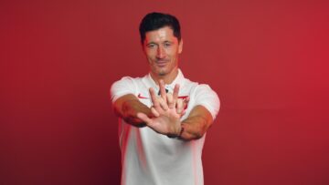 Lewandowski i reprezentanci Polski uczą pierwszej pomocy. PZPN i PCK ruszają z kampanią „Trenuję – Ratuję”